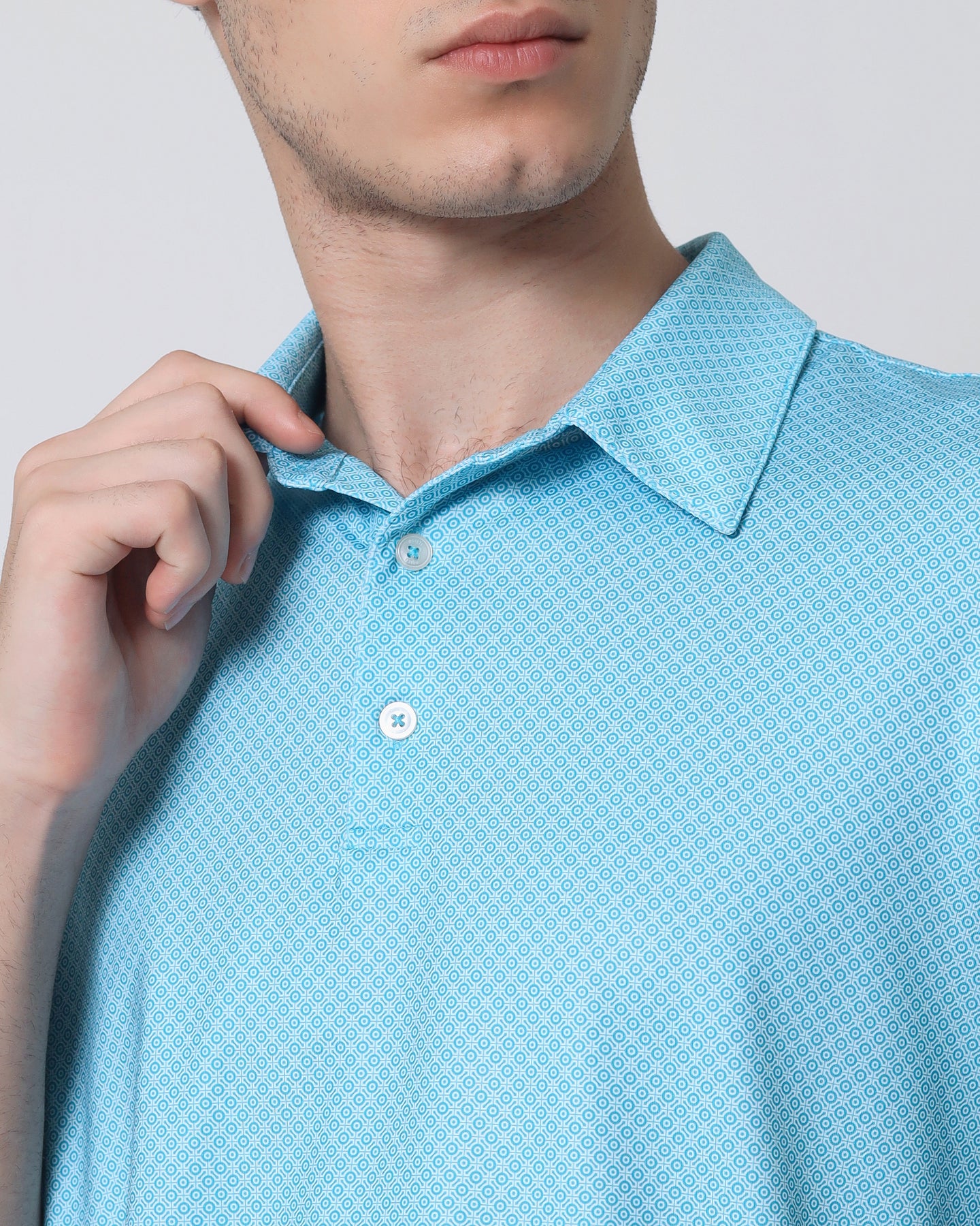 Quieti Performance Regular Fit, small Baltic Geo Printed Knit, 3 button Short Sleeve Polo